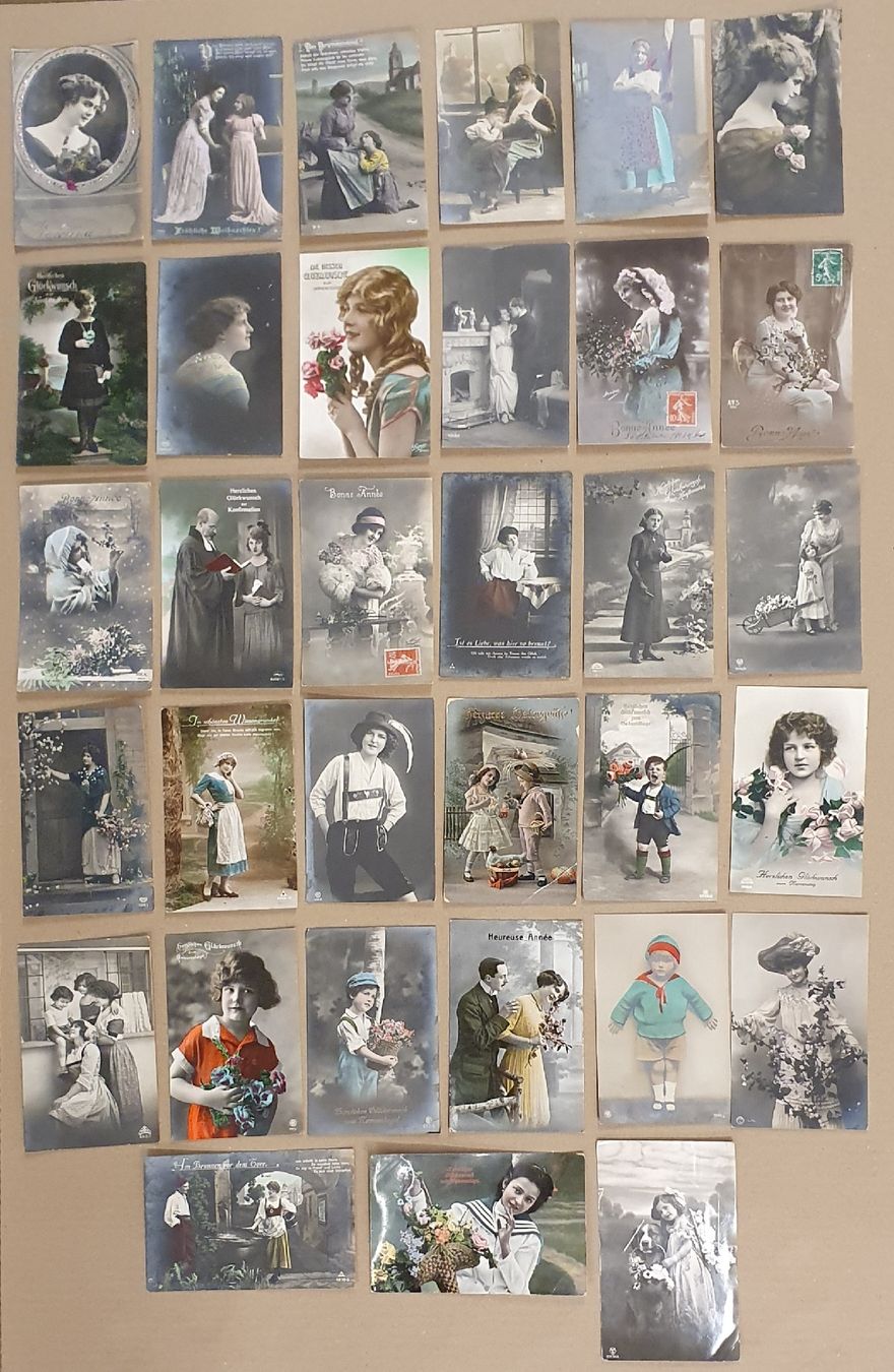 Cartoline postali: 33 alte Ansichtskarten  - Frauen, Kinder .... – Usato da Kreuzlingen venduto da Rschweiz1