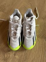Adidas Hallenschuhe, Grösse 30, Top Zustand, Kinder ⚽️👟