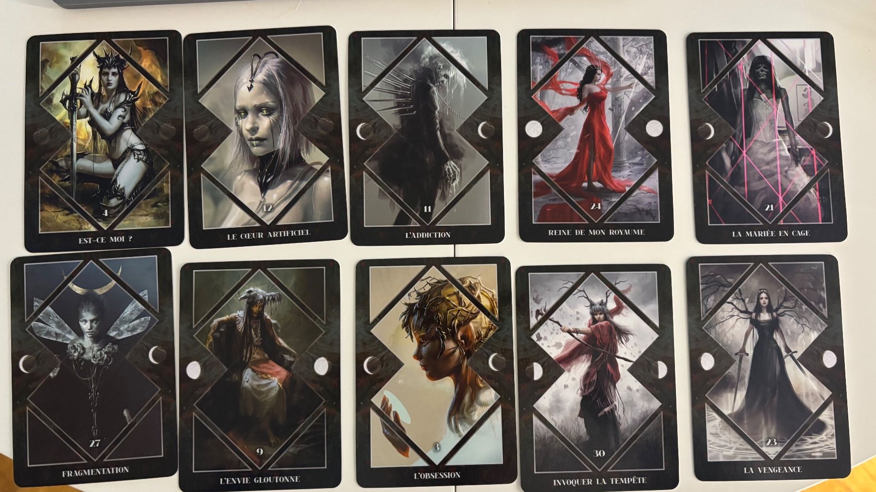 Giochi: Coffret Miroir obscur - Cartes oracle – Usato da Lausanne venduto da So5152 3