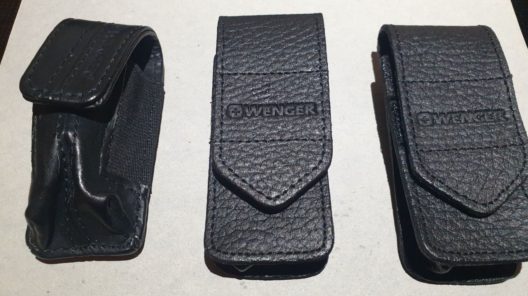 Wenger Couteaux de poche: 3x Schwarz Etui Tasche Wenger Case Sackmesser – D'occasion à Val D Illiez par SnowRoof