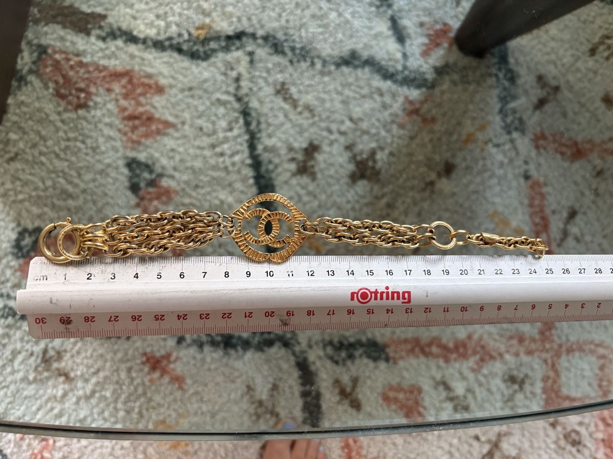 Chanel Armbänder & -reifen: Chanel vintage bracelet – Gebraucht aus Zürich von Charrua 3