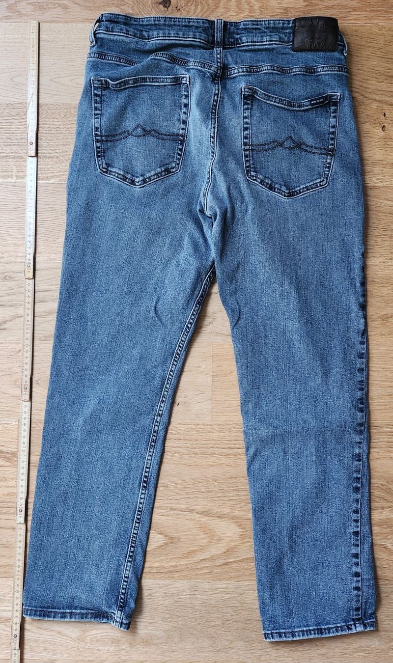 Jeans: C&A Jeans blau (Grösse 33/30) – Gebraucht aus St. Gallen von dovercametome 1
