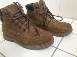 Schuhe gefüttert 40