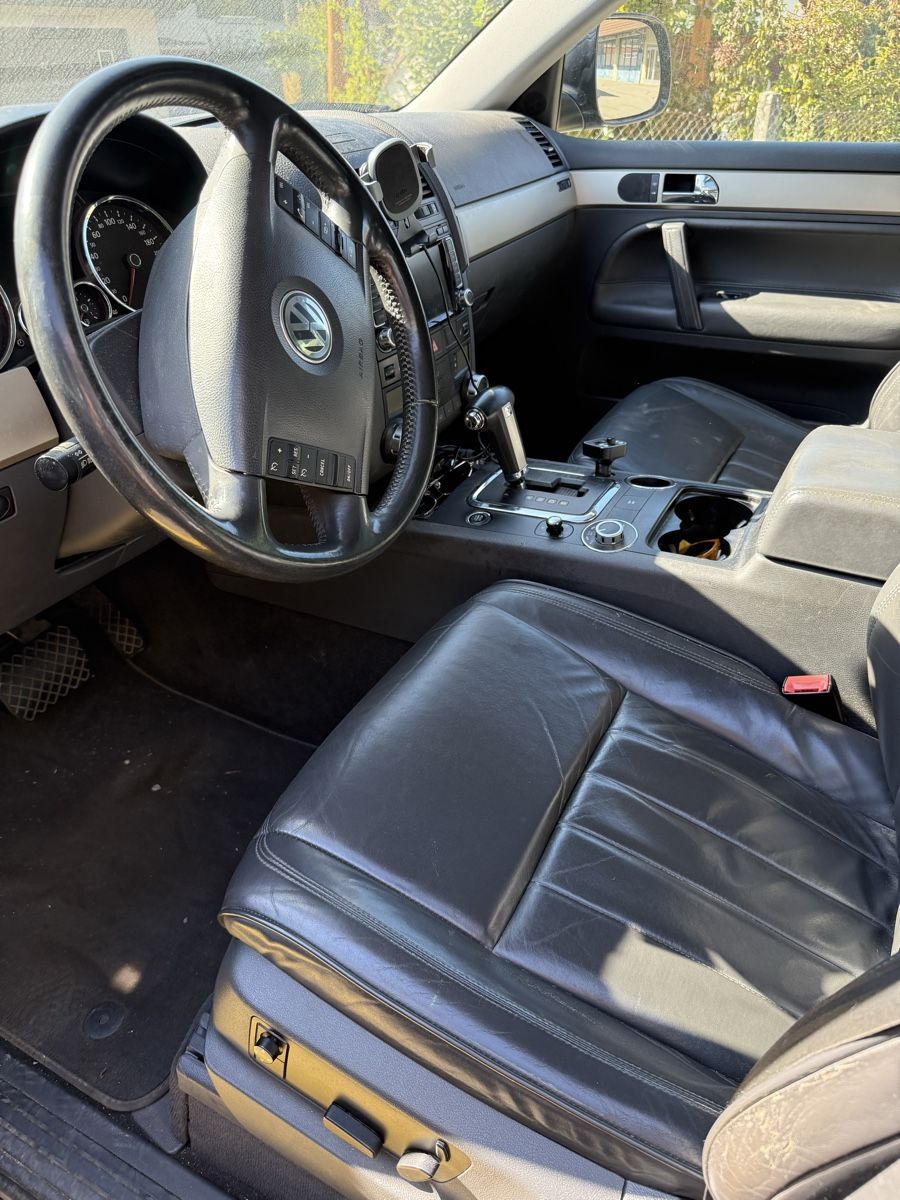 VW Automobili: VW Touareg 3.0 TDI – Difettoso da Embrach venduto da embr12 2
