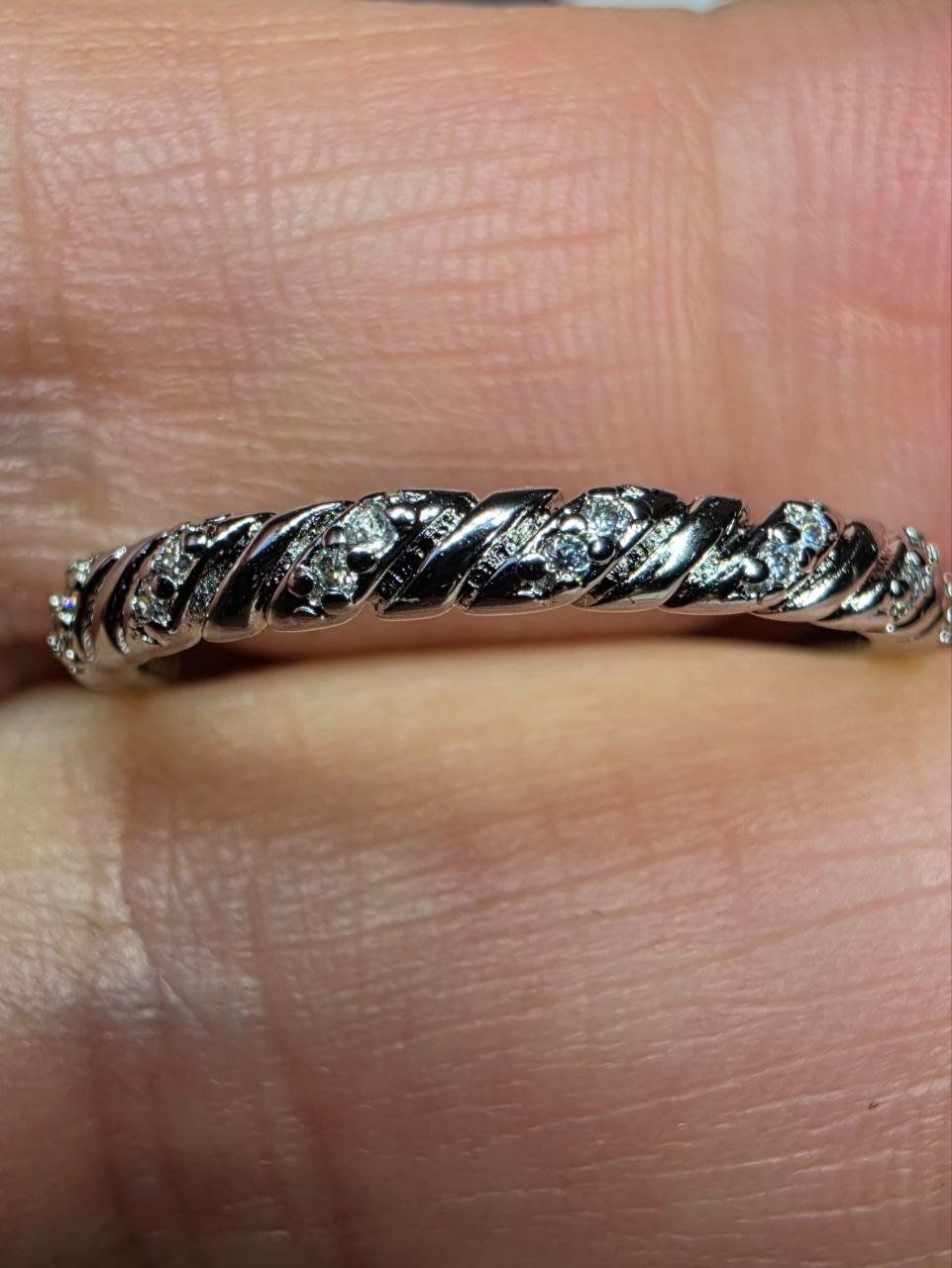 Bagues: Bague argent avec diamants de moissanite certifiés GRA – Neuf avec emballage d'origine à Reconvilier par Tsma67