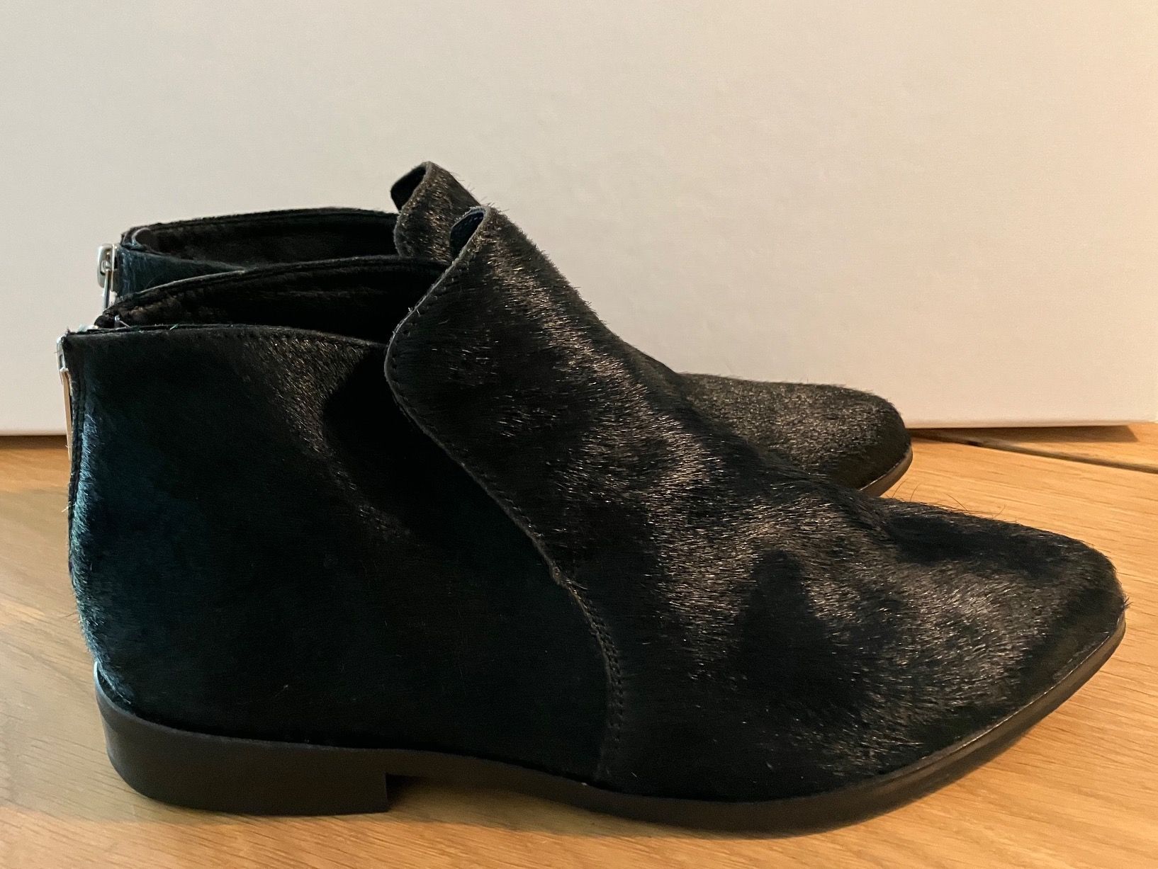 Scarpe da donna: Kuhfell-Schuhe – Usato da Basel venduto da toy_t8bb 2