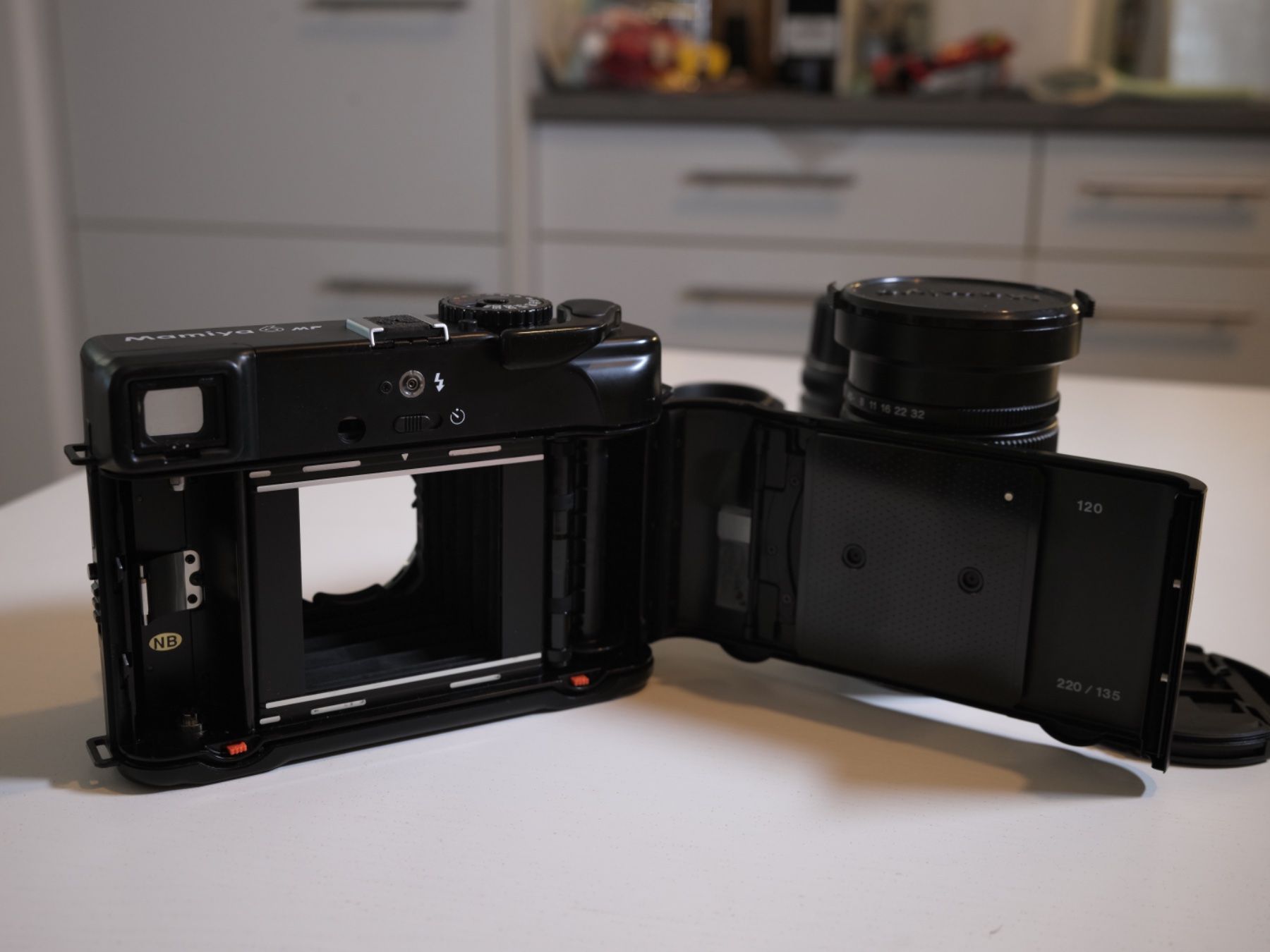 Mamiya Fotocamera: Mamiya 6MF with 3 Lens – Usato da Zürich venduto da cse_2qbg 5