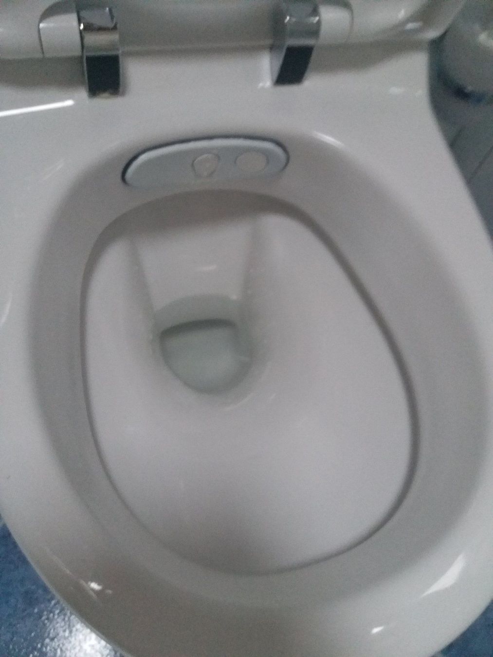 WC: Dusch WC Balena 8000plus – D'occasion à Seengen par Allshop1 2