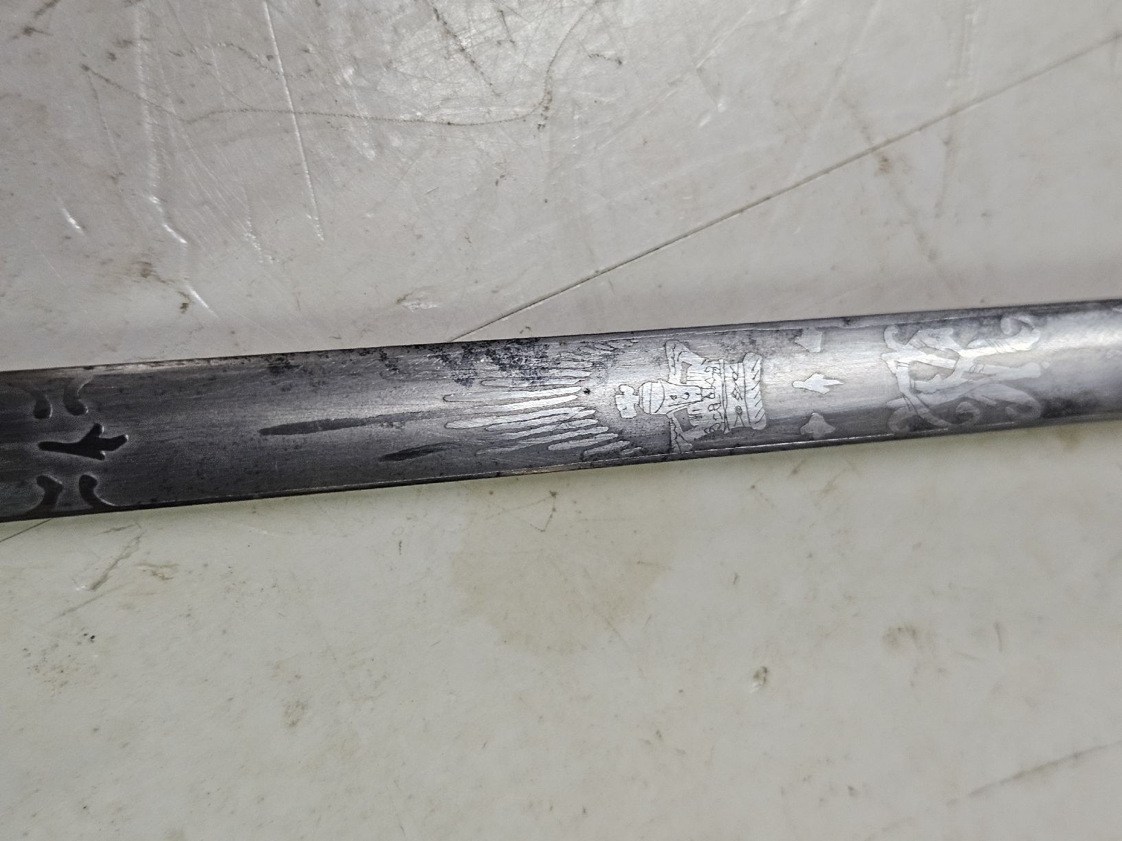 Altre raccolte & rarità: säbel degen königlich – Usato da Schwellbrunn venduto da Omega-alpha 6