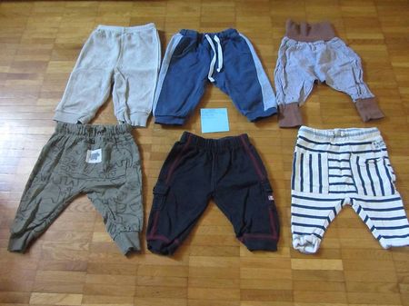 Lot de 4 pentalons longs taille 68.