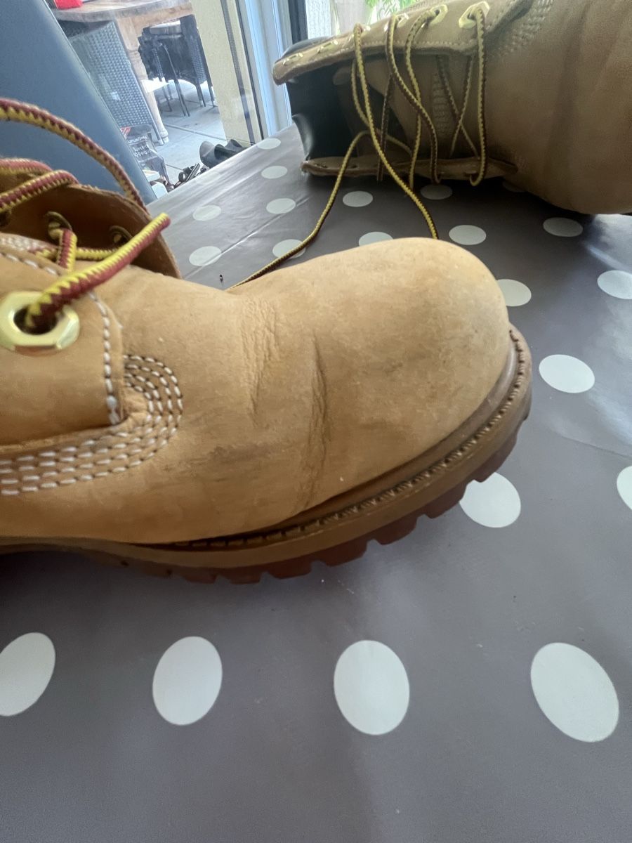 Timberland Herrenschuhe: Bottes Timberland taille eu 37 brun – Gebraucht aus Noville von Berlusconi55 4