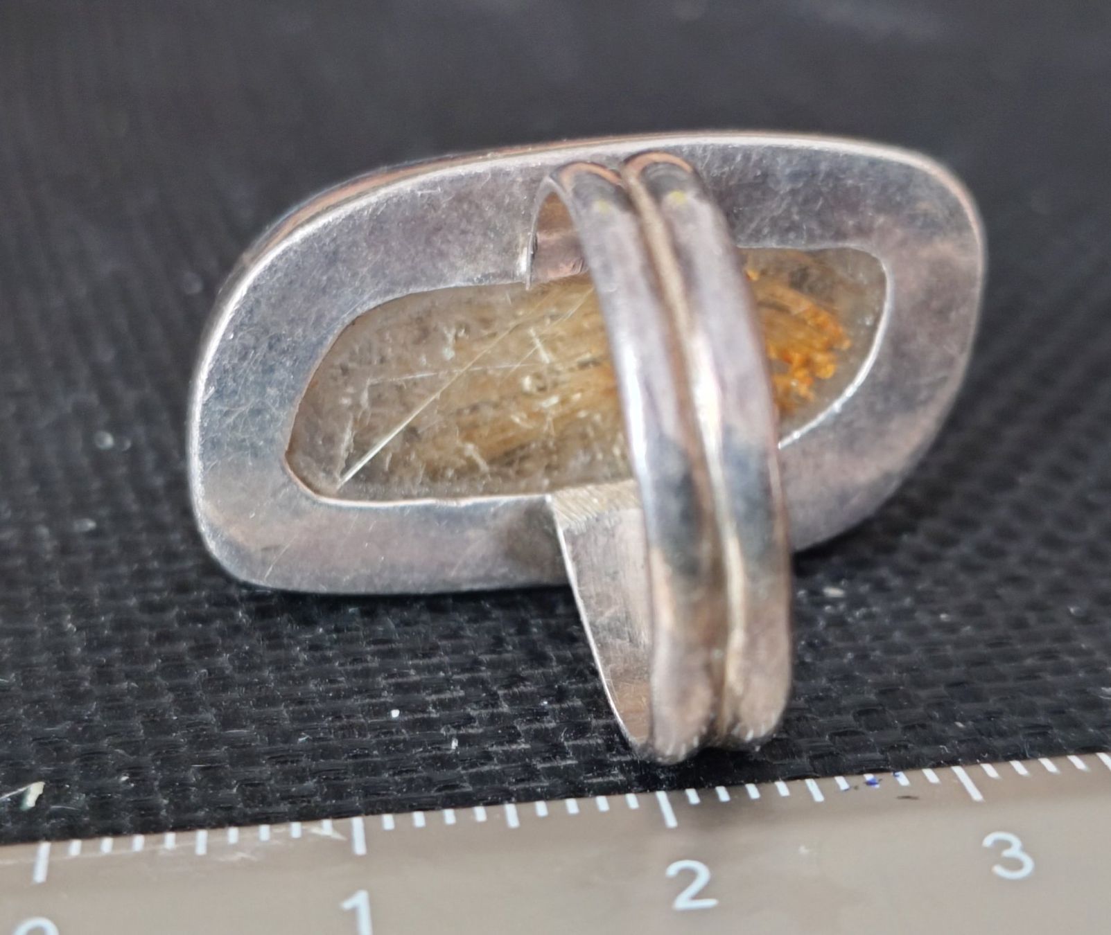 Ringe: Silberring mit einem Bernstein ähnlichen Stein // 11.4 gr – Gebraucht aus Allschwil von Swisstoybox 1