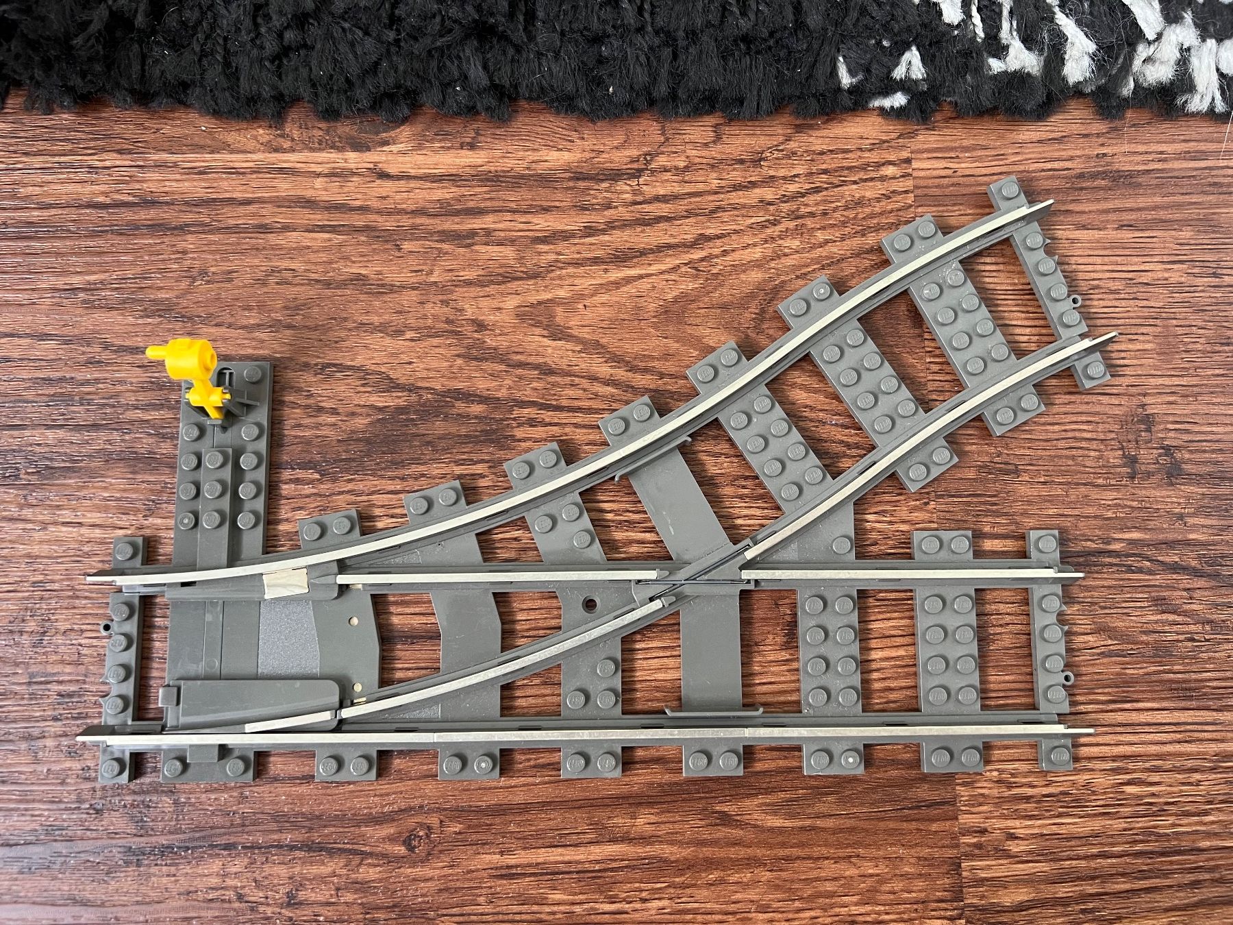 Lego Giocattoli: LEGO 9v Eisenbahn Weiche links – Usato da Uttigen venduto da sonorsonic