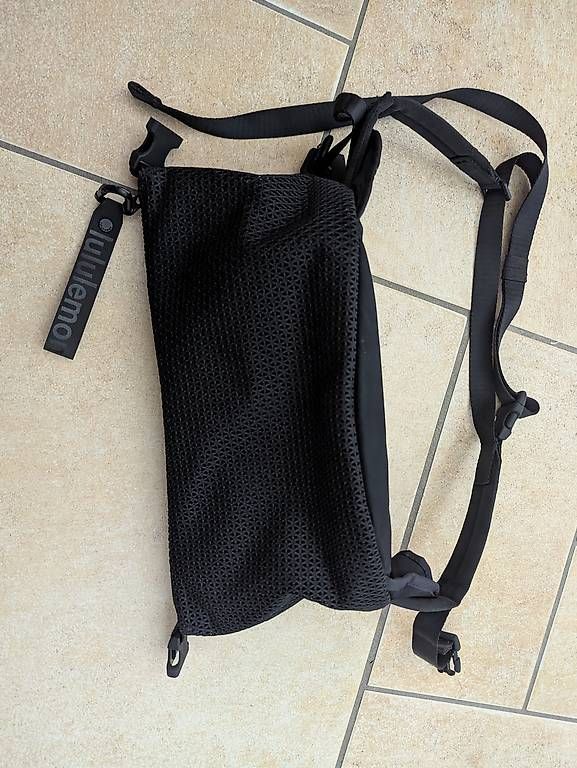 Sacs: Lululemon all hours belt bag – D'occasion à Saillon par vic_xny8 1