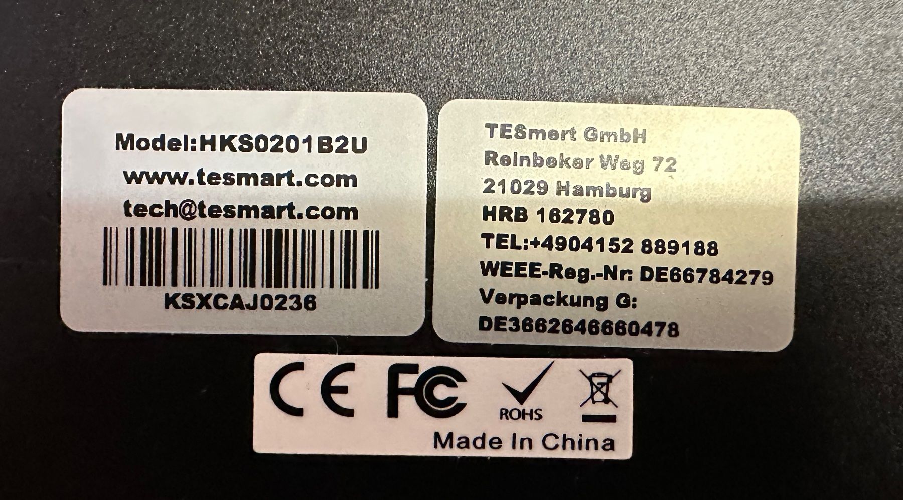 Hubs & Switches: TESmart 2 Port HDMI KVM Switch 4K - HKS0201B2U – Gebraucht aus fribourg von gatoa 3