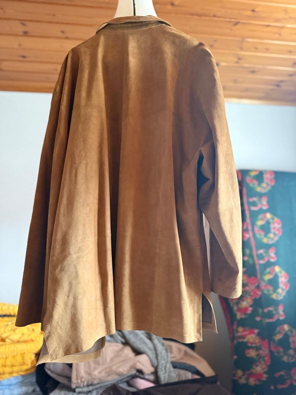 Giacche: Superbe veste Skin 56 – Usato da Erde venduto da zakleblanc 4