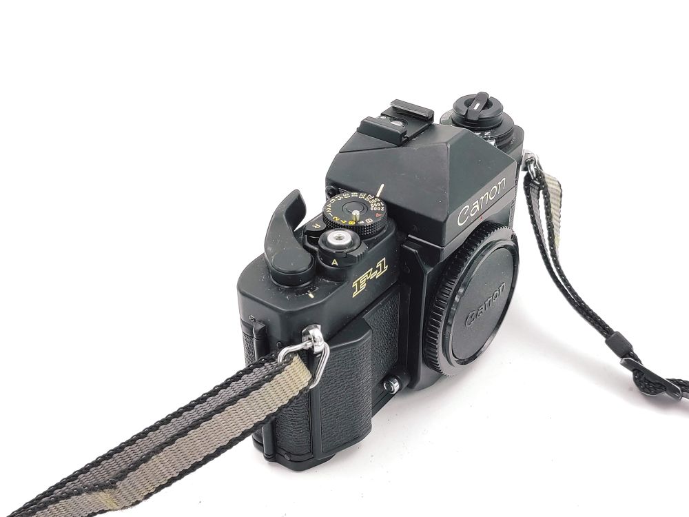 Parole de collectionneur : Canon F-1, un véritable Meccano - Les Numériques