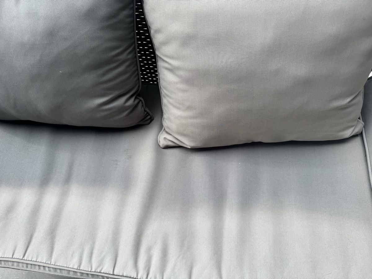 Sofas: 2er Lounge, Polyrattan, guter Zustand – Gebraucht aus Brugg AG von JerryG. 2