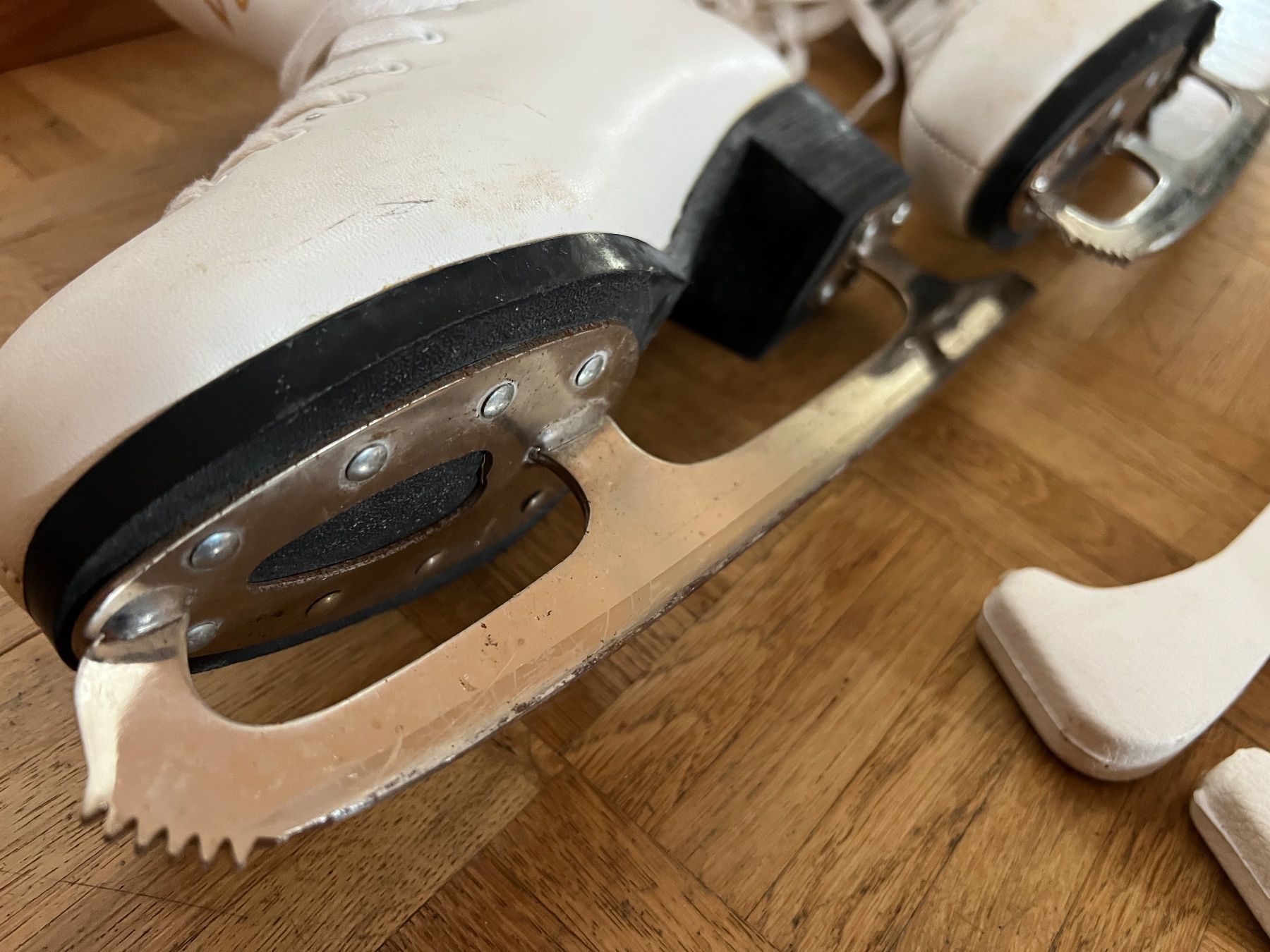 Pattini da ghiaccio: Schlittschuhe Davos Gold – Usato da Luzern venduto da HeikeHasi 3