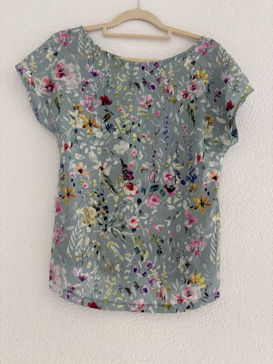 T-shirt: T-shirt  – Usato da Arbaz venduto da CicciStore