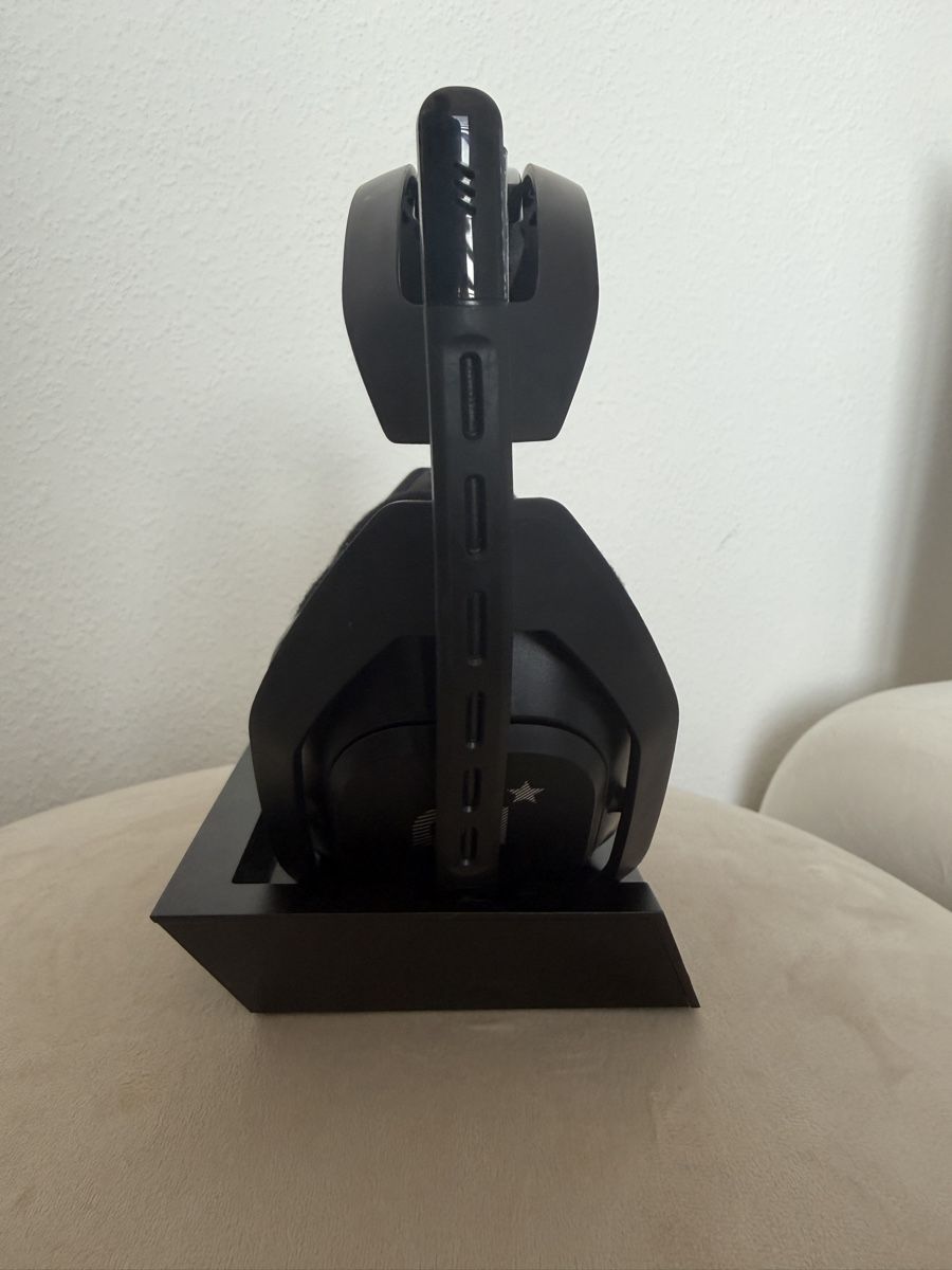 Astro Gaming Cuffie: ASTRO A50 Wireless Gen 4 + Base Station | PS5 / PS4 / PC – Usato da Liestal venduto da arl_6tv7 4
