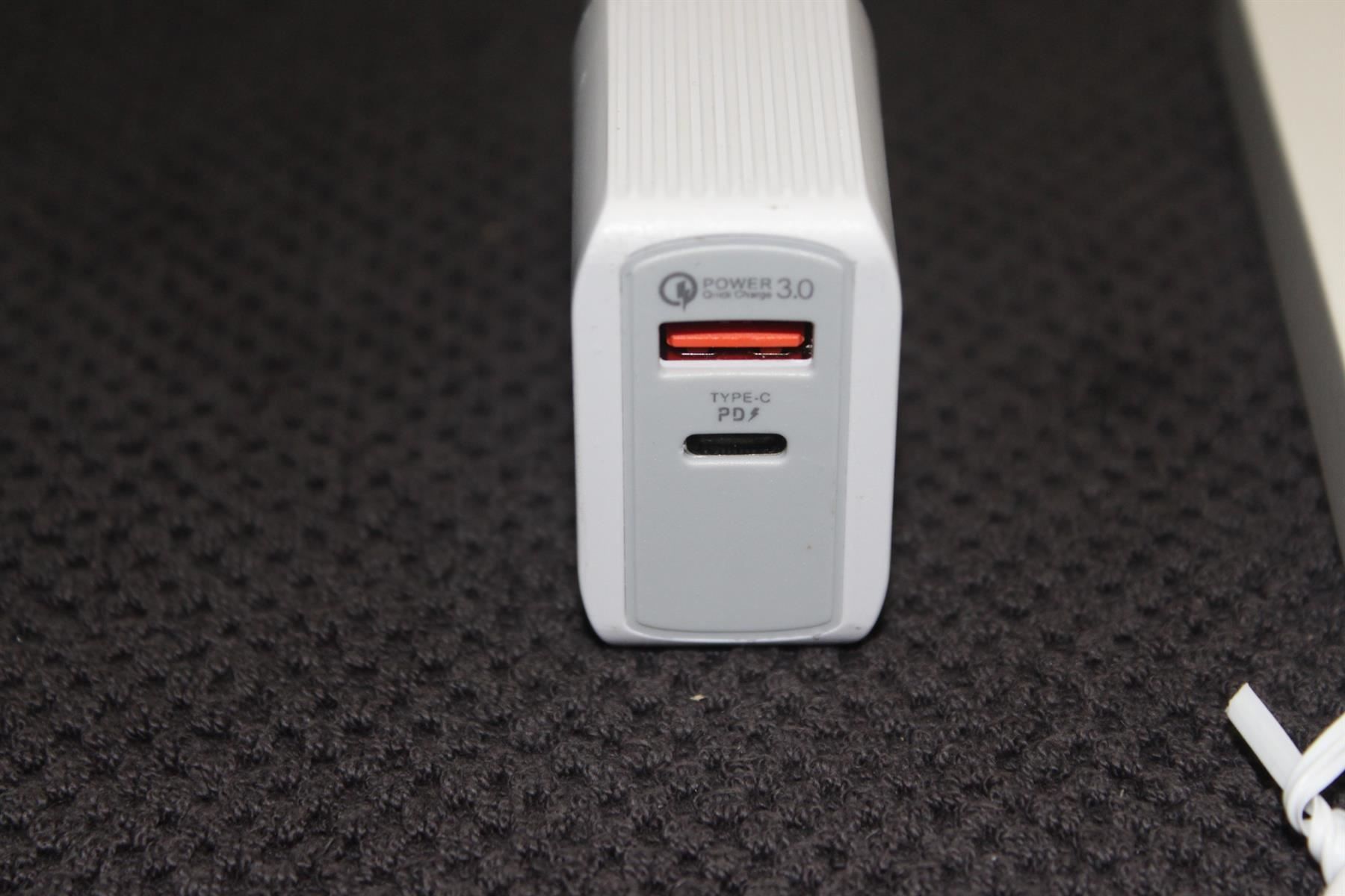 Caricabatterie: Ladegerät DUO  + kabel  apple watch – Nuovo (secondo la descrizione) da Kirchdorf AG venduto da Apost008 1