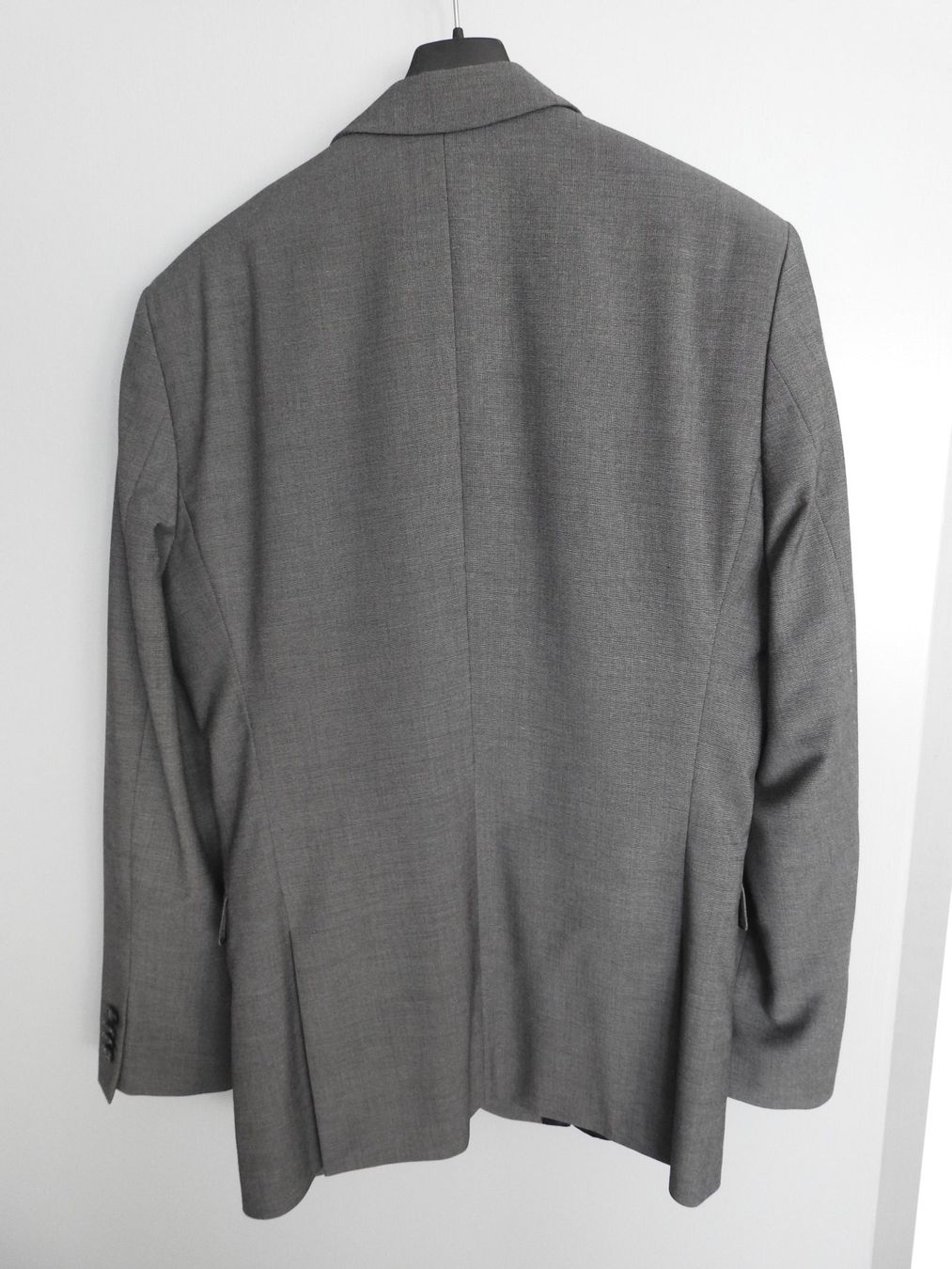 H&M Giacche: Veston von H&M Polyester/Viskose grau Grösse 46 – Usato da Berlingen venduto da puerte 1