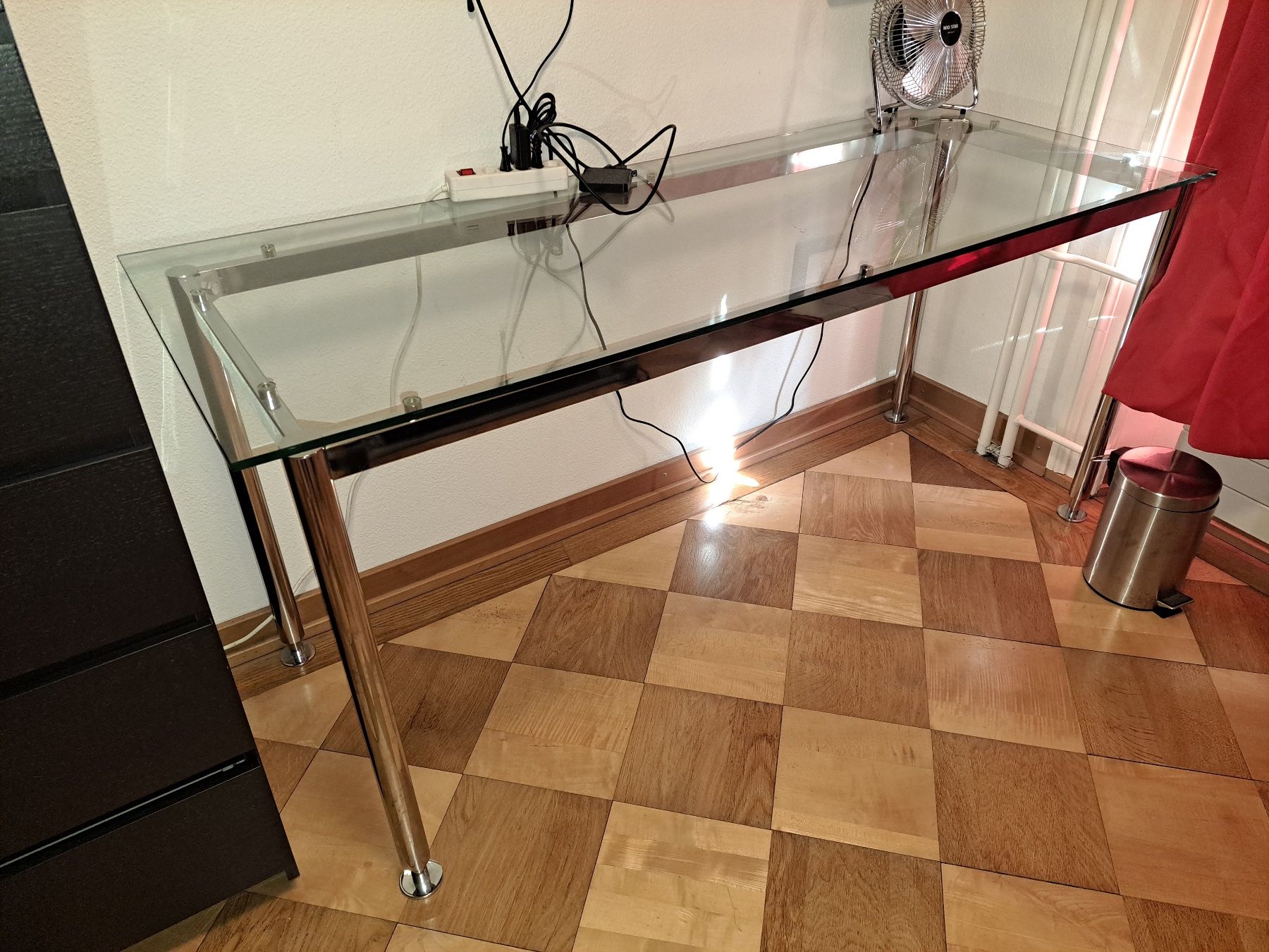 Tavoli: Glas Tisch – Usato da Luzern venduto da vik_b9fd