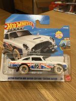 Hot Wheels Aston Martin DB5 Safari Edition 