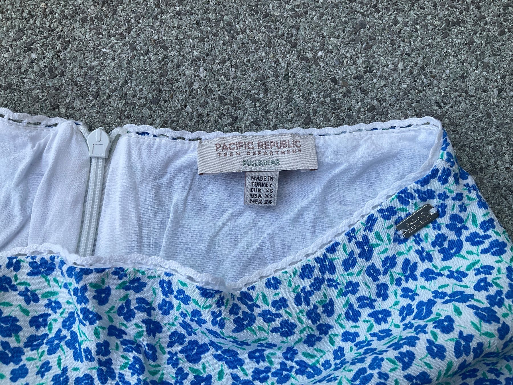Kleider & Röcke: Pull&Bear Minirock XS, blau-weiss – Neu (gemäss Beschreibung) aus Winterthur von aionila 1
