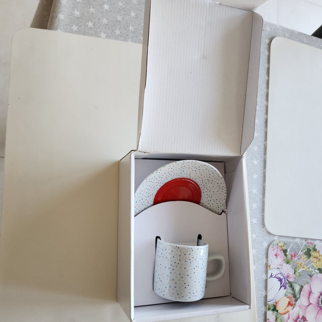 Pfister Tazze: Espresso Tasse Set 2020 2021 neu im Karton – Nuovo e nell'imballaggio originale da Unterägeri venduto da ani_pn8n 8