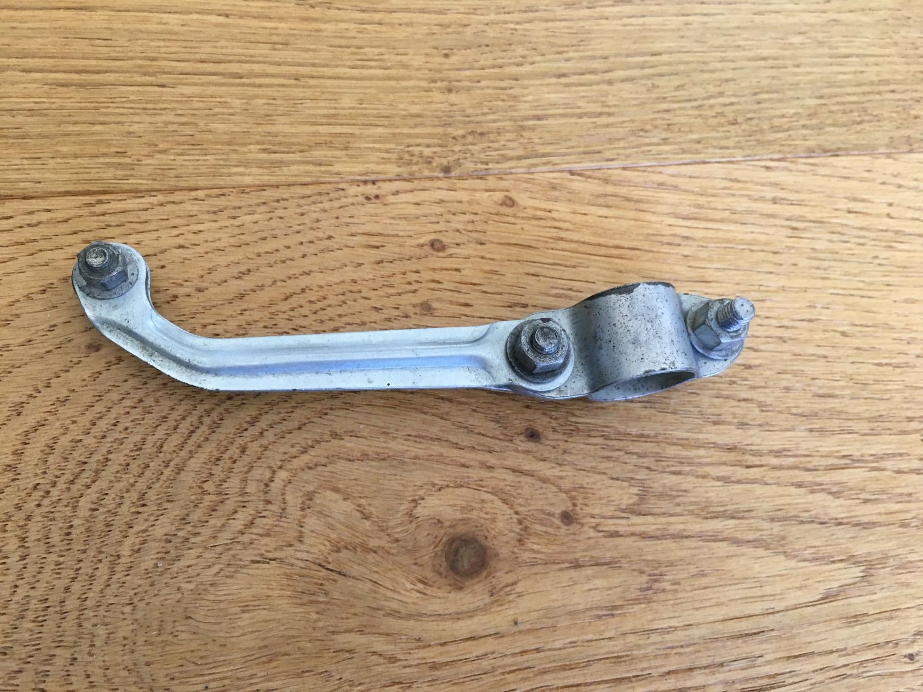 Ersatzteile: Frontlampenhalter Vintage rar – Gebraucht aus Obermumpf von Estrela67 1