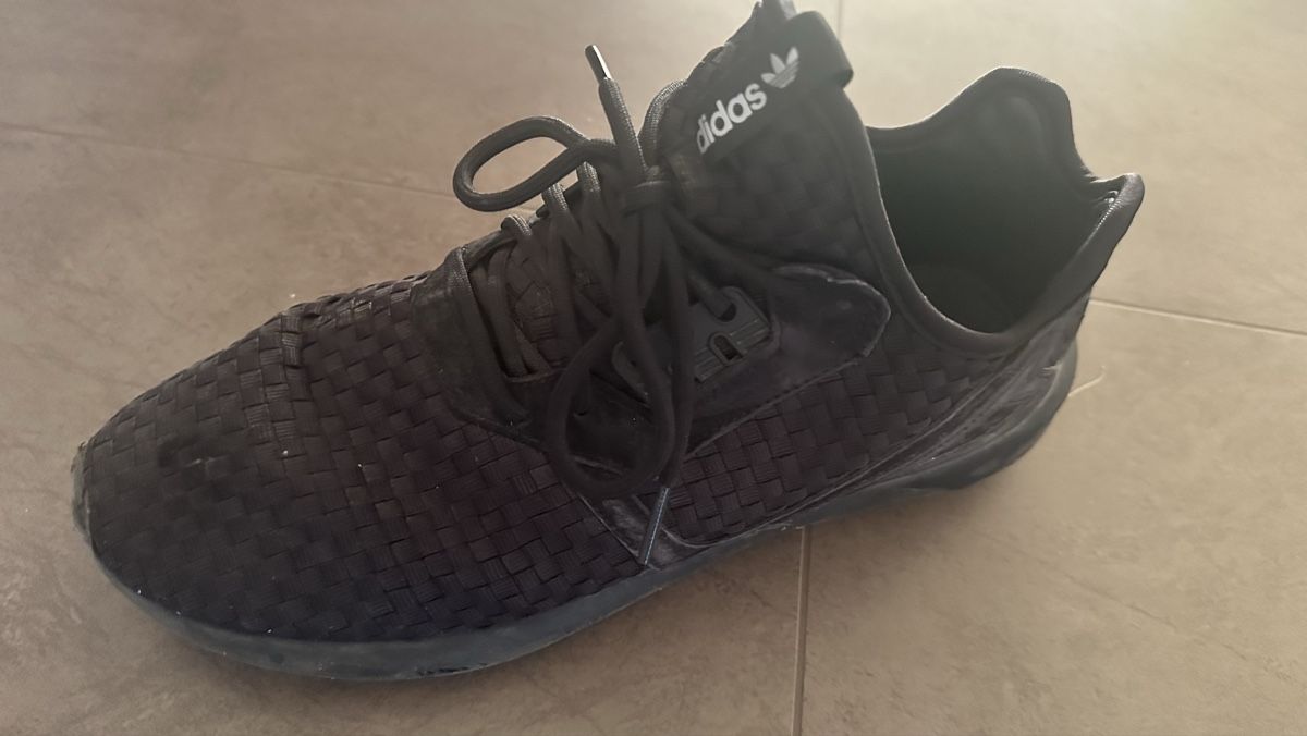 Adidas Scarpe da uomo: Adidas Tubular Gr. 45 1/3 – Usato da Brüttisellen venduto da St.Zach 2