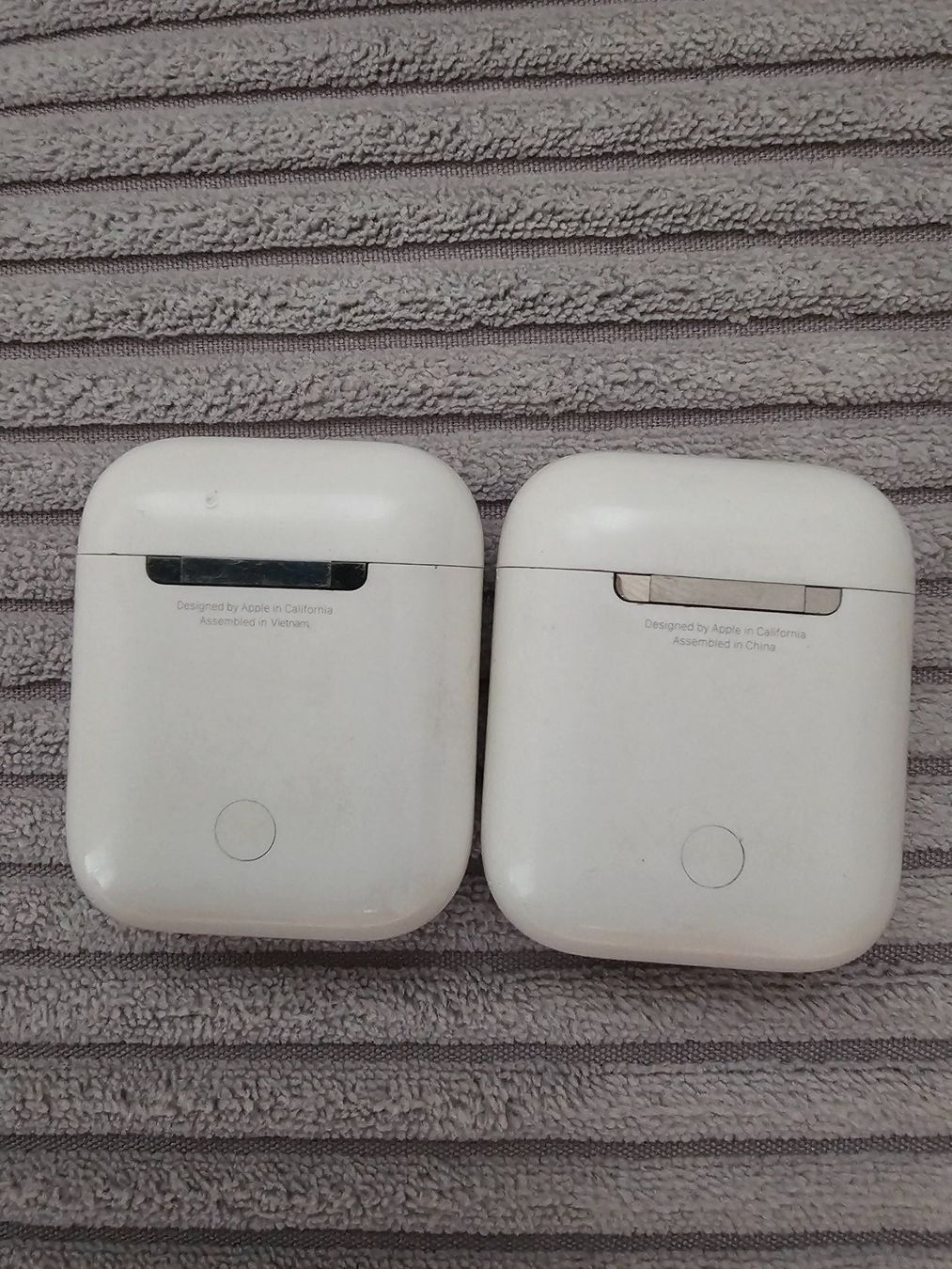 Casques audio: Aipods – D'occasion à Riedt b. Erlen par kolibri91