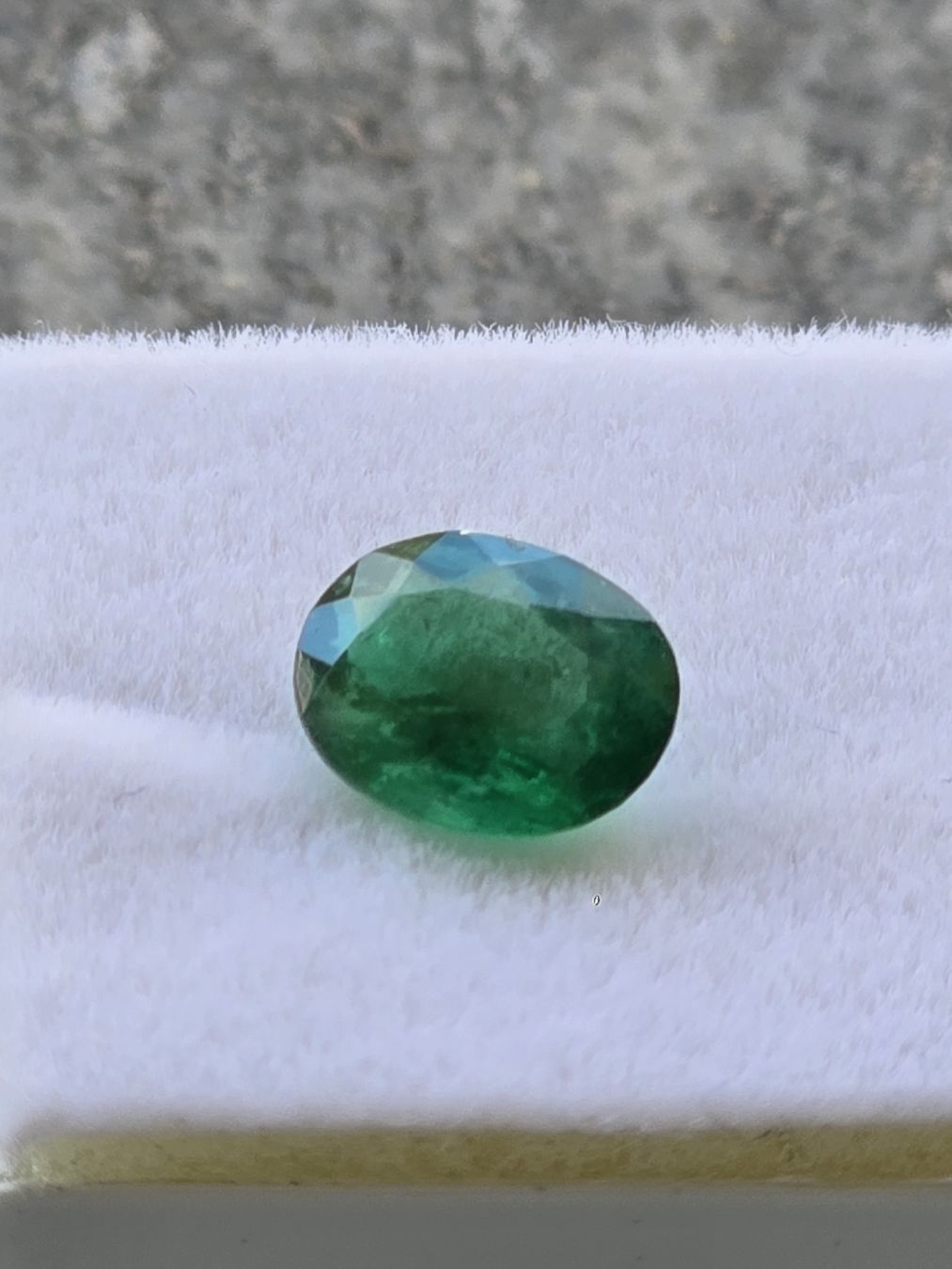 Pietre preziose: Smaragt nartural 1.35ct – Nuovo (secondo la descrizione) da S. Antonino venduto da paoloc1842 2