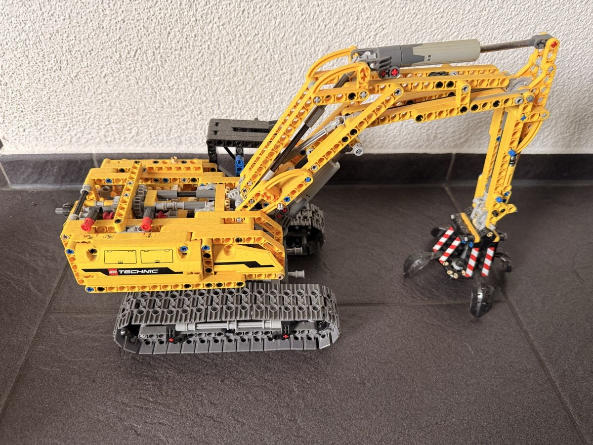 Lego Jouets: Lego Technik Bagger – D'occasion à Worb par sam_2vjg 1
