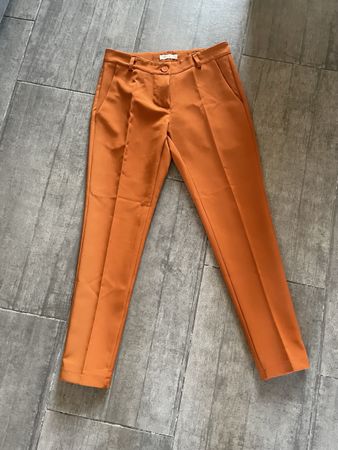 Pantaloni arancioni eleganti taglia XS quasi nuovi