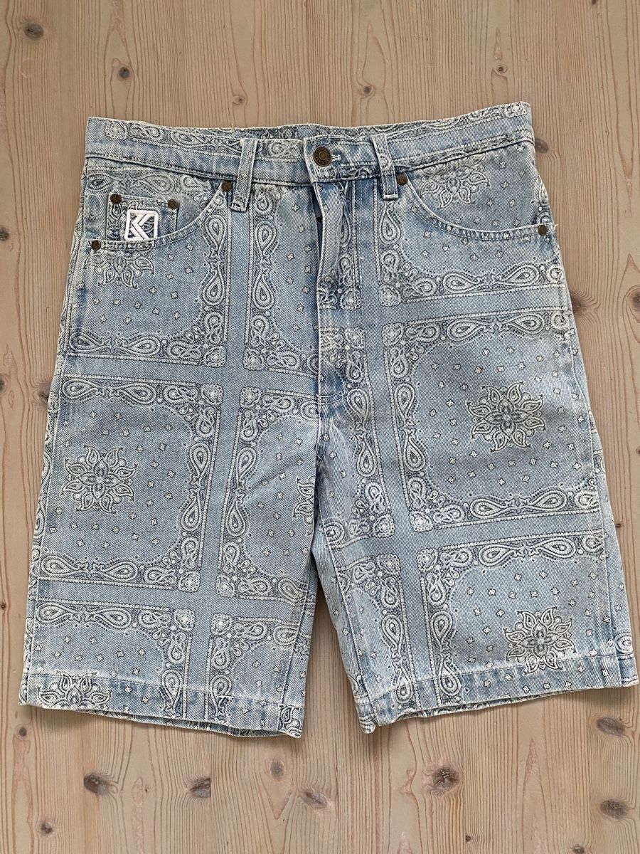 Jeans: Short neuf Karl Kani (size S) – Nuovo e nell'imballaggio originale da Delémont venduto da noe_2dvd