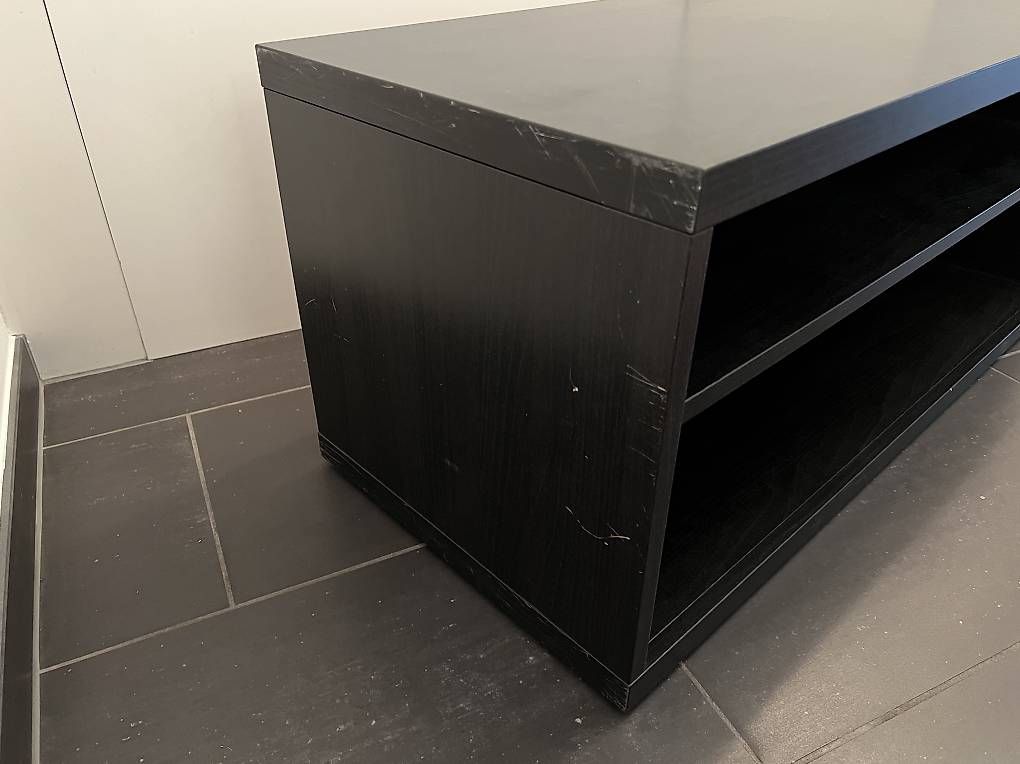 Ikea Mobili TV: IKEA Besta TV Möbel – Usato da Hombrechtikon venduto da Piluu 4