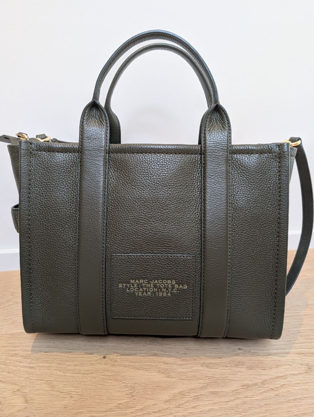 Marc Jacobs Taschen für Damen: Marc Jacobs the Totebag Medium – Neu (gemäss Beschreibung) aus Bergdietikon von patcake87 4
