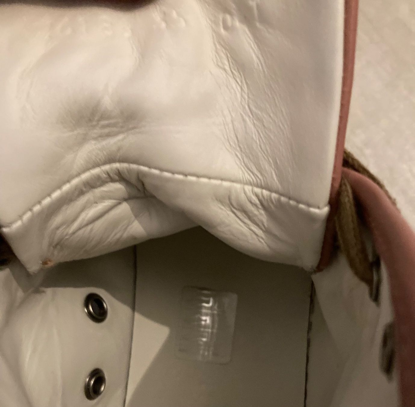 Gucci Scarpe da donna: Gucci sneakers no 35 – Usato da Paradiso venduto da Kayakara 5