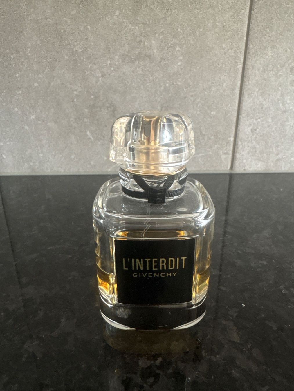 Givenchy Profumi & Eau de Toilette: 3 Parfums Givenchy Atelier Cologne Il Profvmo gebraucht – Usato da Winterthur venduto da Lida18 2