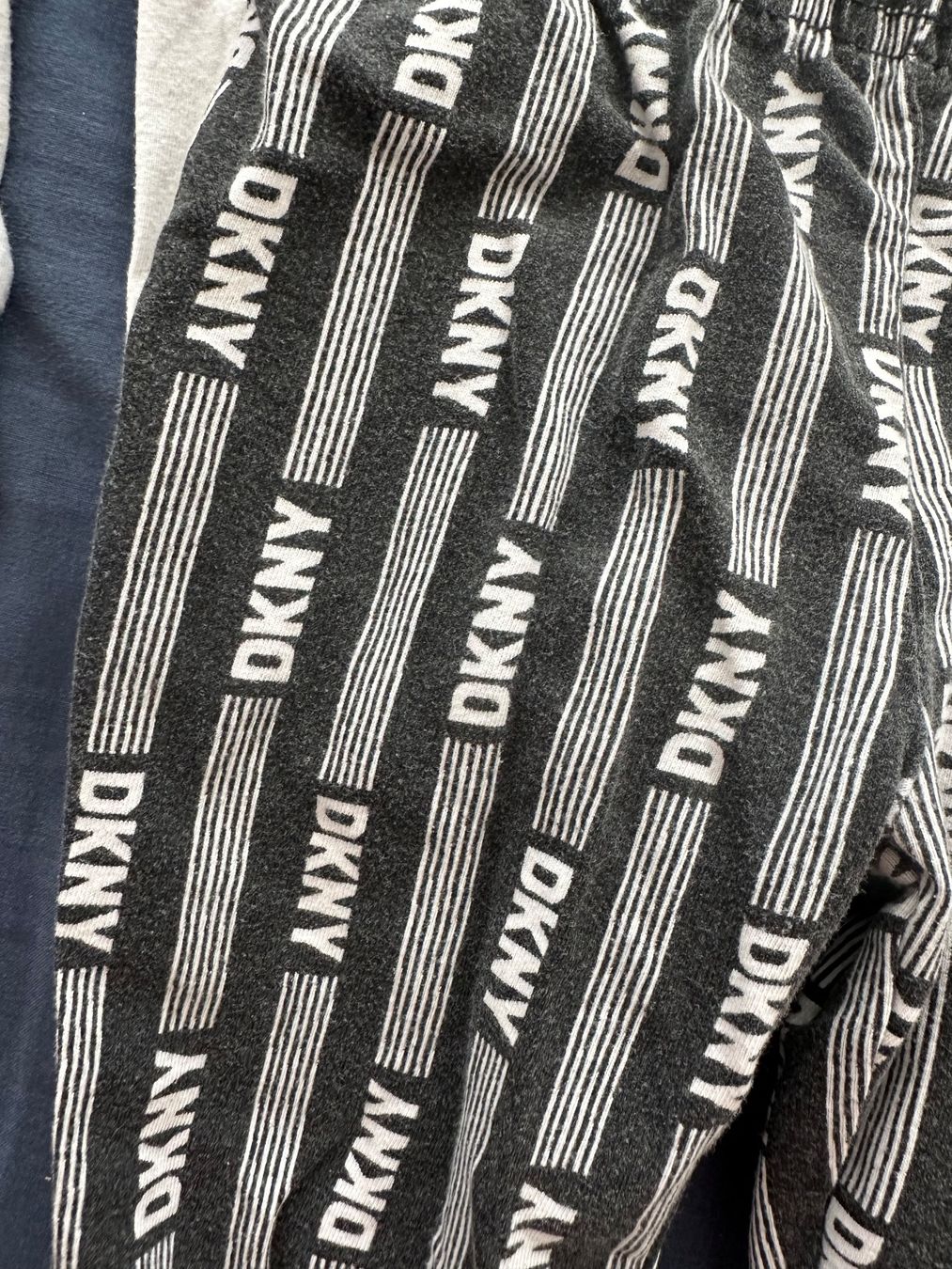 DKNY Pyjamas: DKNY Pyjamas – D'occasion à Dürrenroth par tvy_bh56 2