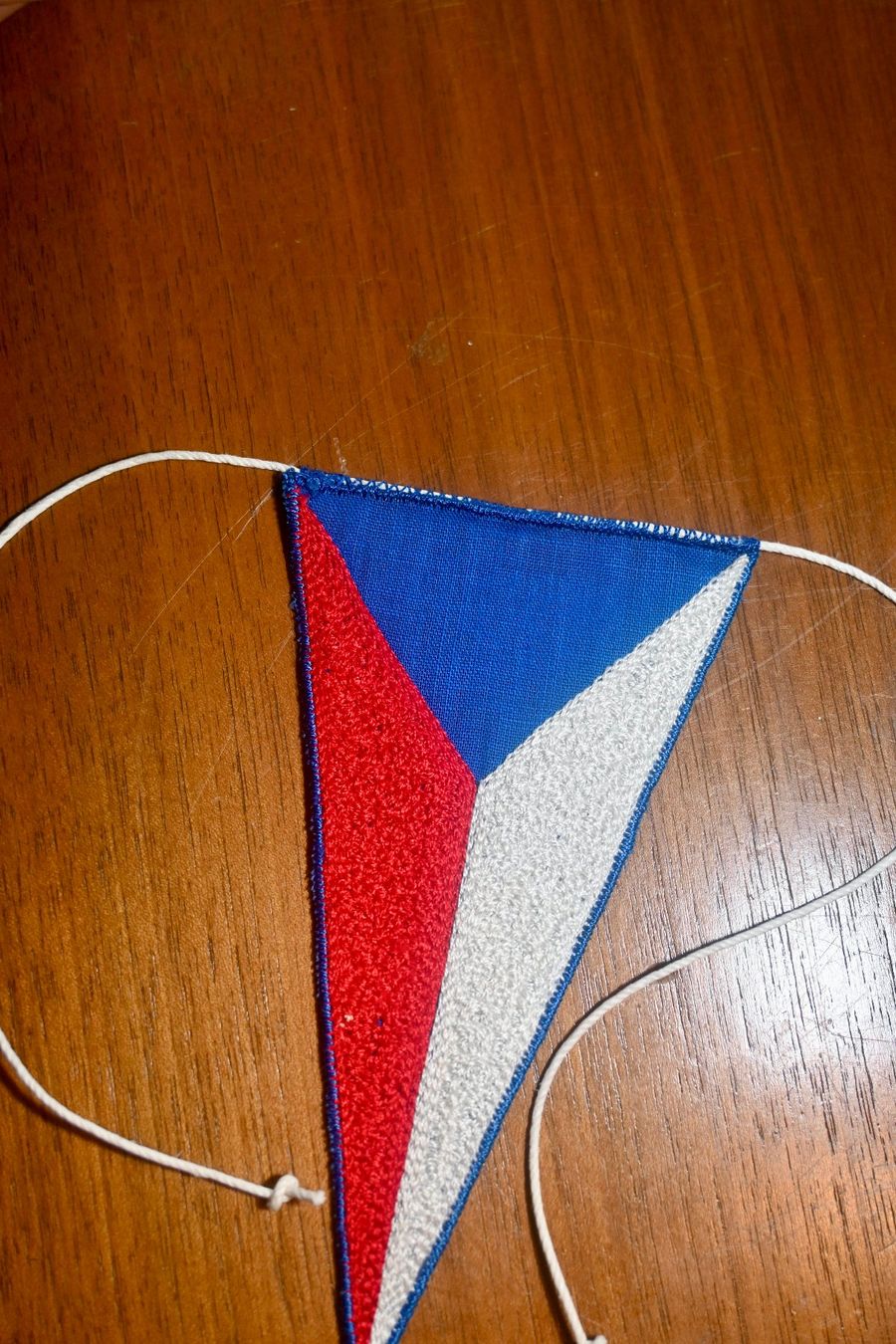 Bandiere: kleiner VINTAGE Wimpel Tschechien – Usato da Pfaffhausen venduto da mono_rec 7