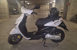 Yamaha Neo's
