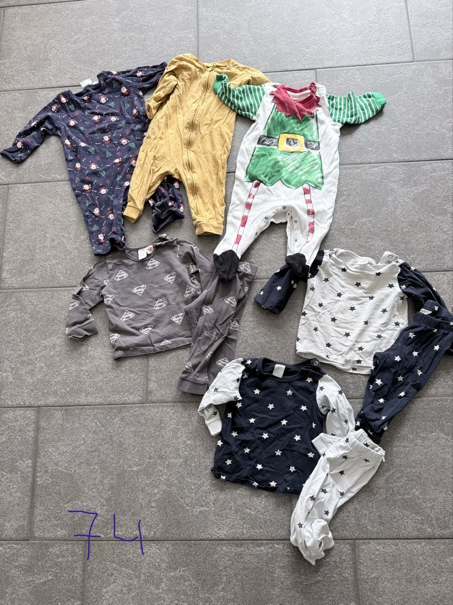 Lotti & Set di vestiti: Jungenkleider 74-80 – Usato da Lausen venduto da Alexandra83 1