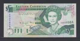 East Caribbean 5 Dollars (ND 1993) gefalten