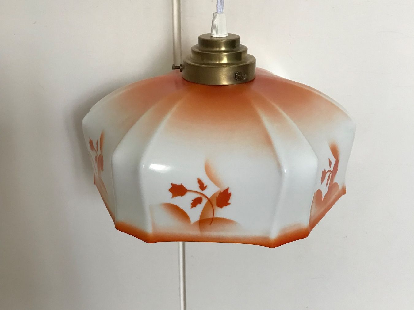 Kronleuchter & Deckenlampen: Vintage Deckenlampe – Gebraucht aus Basel von nostanz 1