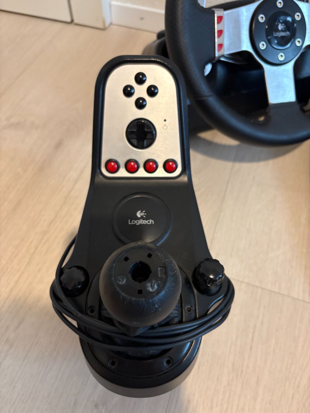 Logitech Controller: Logitech G27 Lenkrad – Usato da Niederbipp venduto da rom_6bb2 3