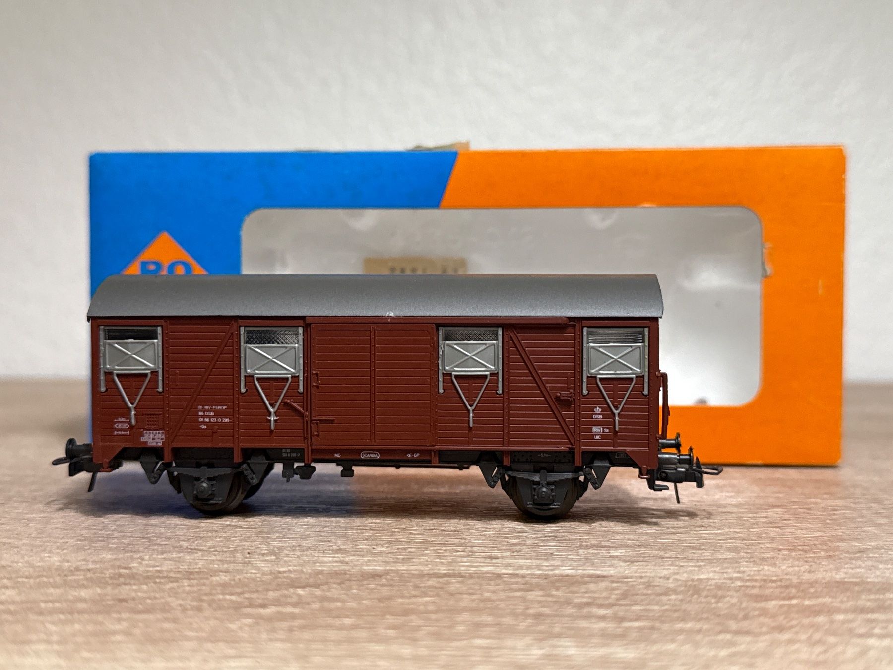 Roco Modellini di ferrovie: Roco 46274 Güterwagen DSB H0 – Usato da St-Aubin-Sauges venduto da tantome 1